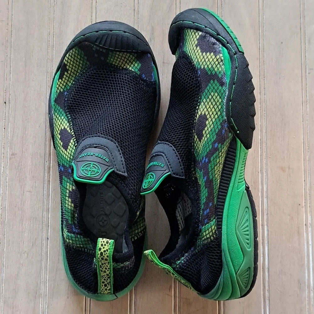 Jambu KD Water Ready Squamata Kids Mesh Breathable Lightweight Slip On Shoes